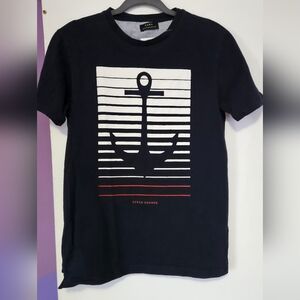 Navy Blue Anchor Graphic T-Shirt